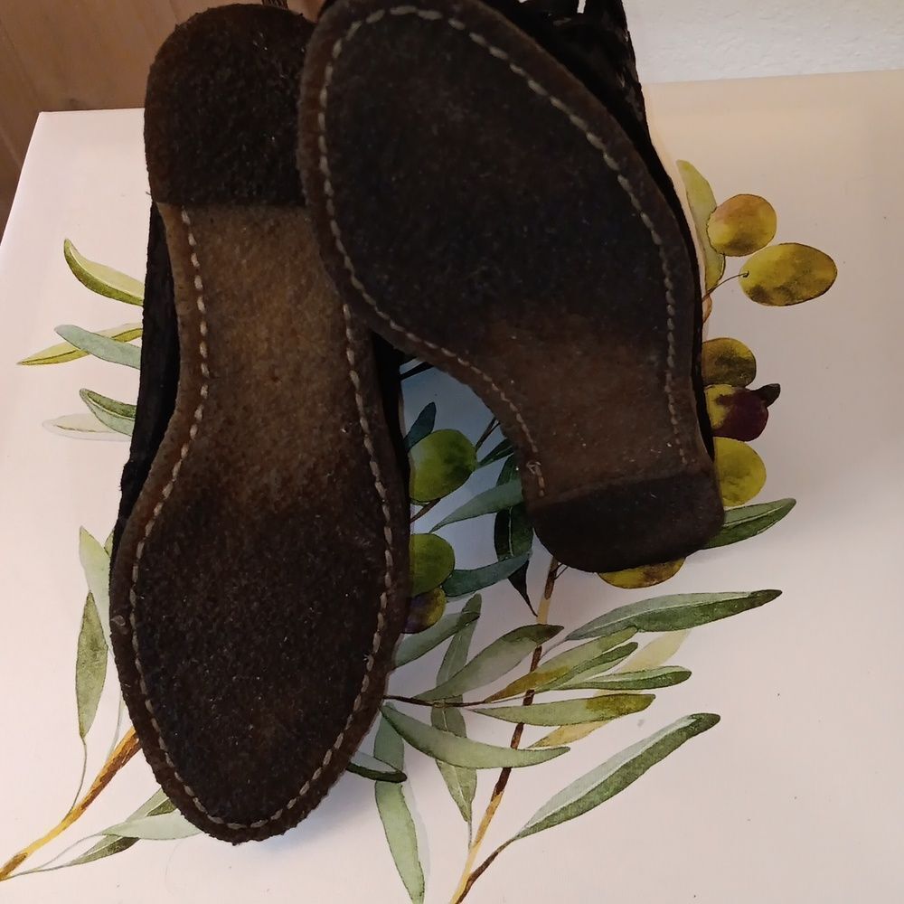 80 % 20  Anthropologie Hidden Wedge Embossed Booties - Picture 8 of 13
